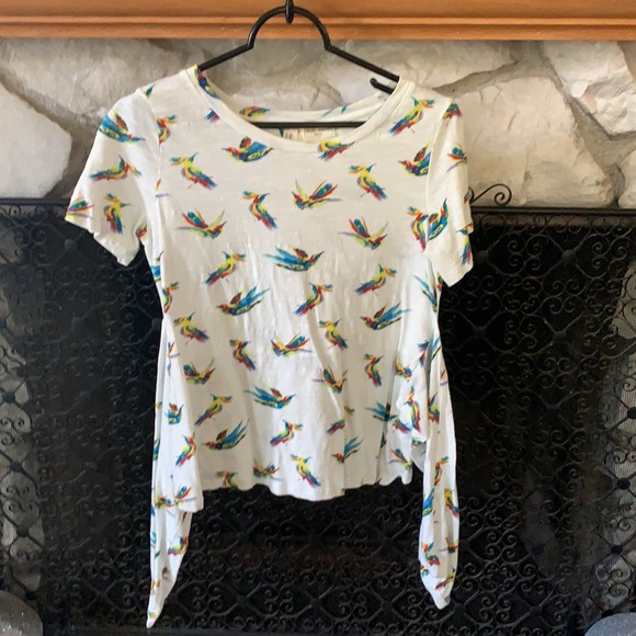 Meadow Rue by Anthropologie White Rainbow Pajaro Bird Print Tee Shirt Small NWOT - Picture 8 of 16